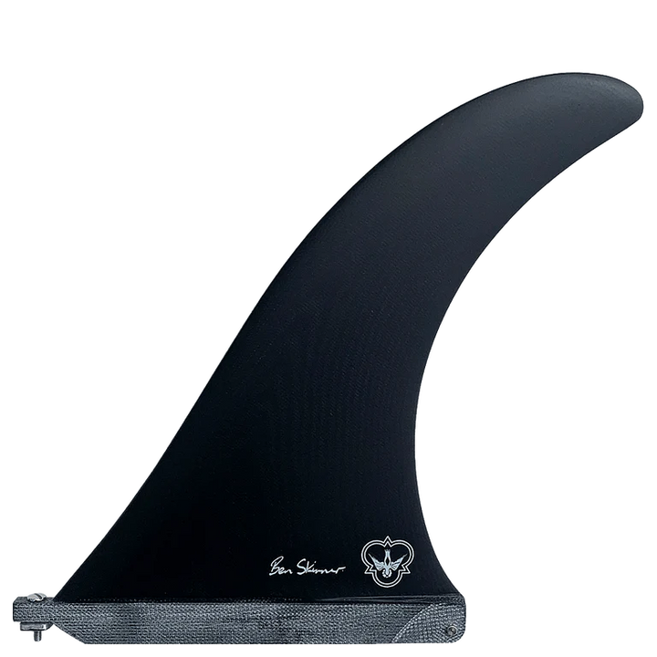 Black surf fin with branding on a white background